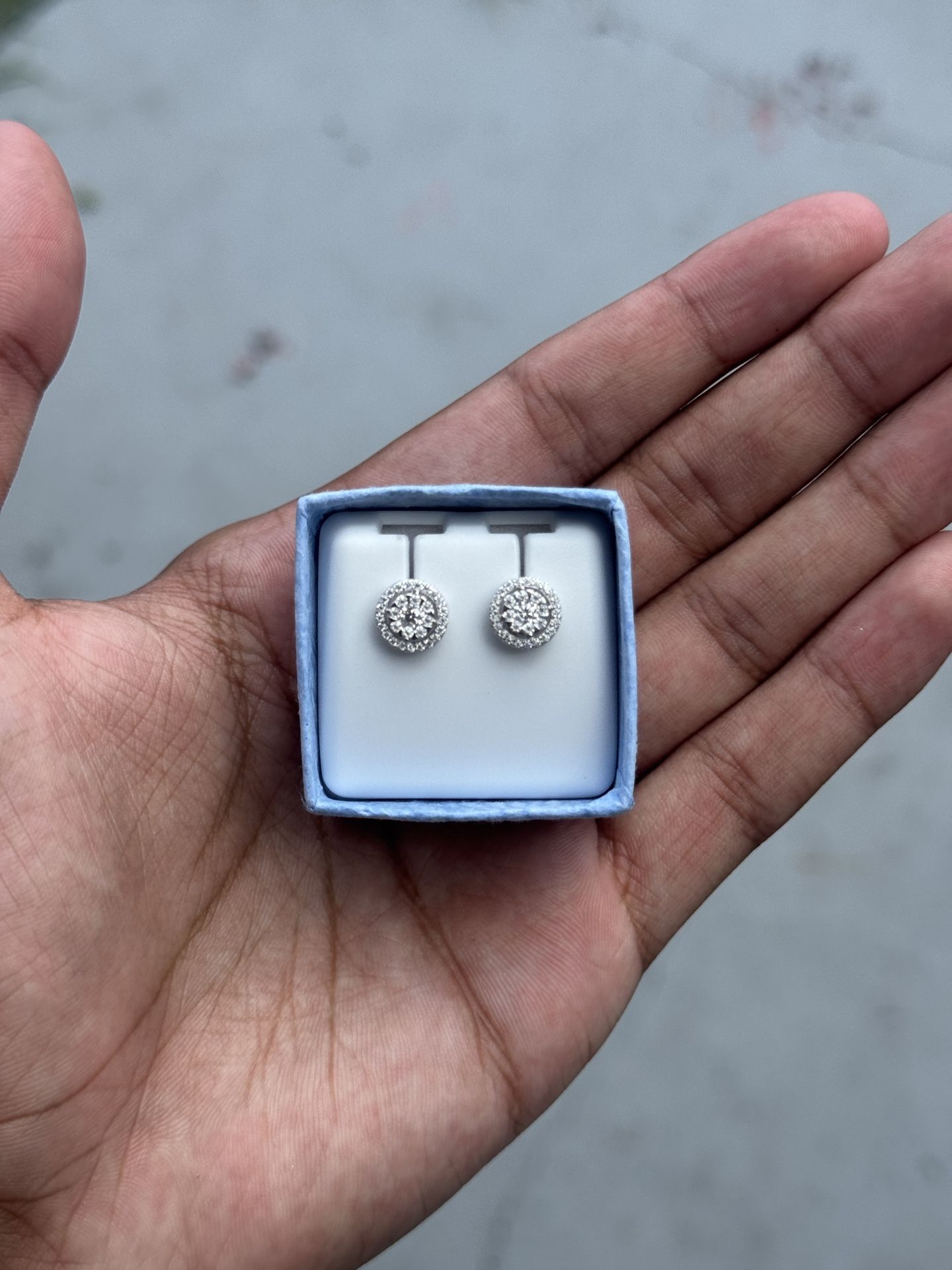Moissanite 2ct earrings