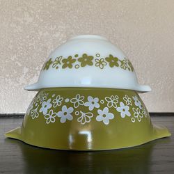 Vintage Pyrex Spring Blossom Mixing Bowls