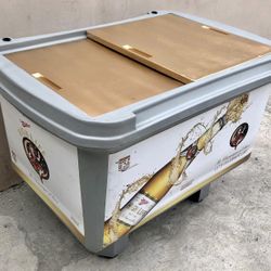 Hielera Grande $$$$$ 