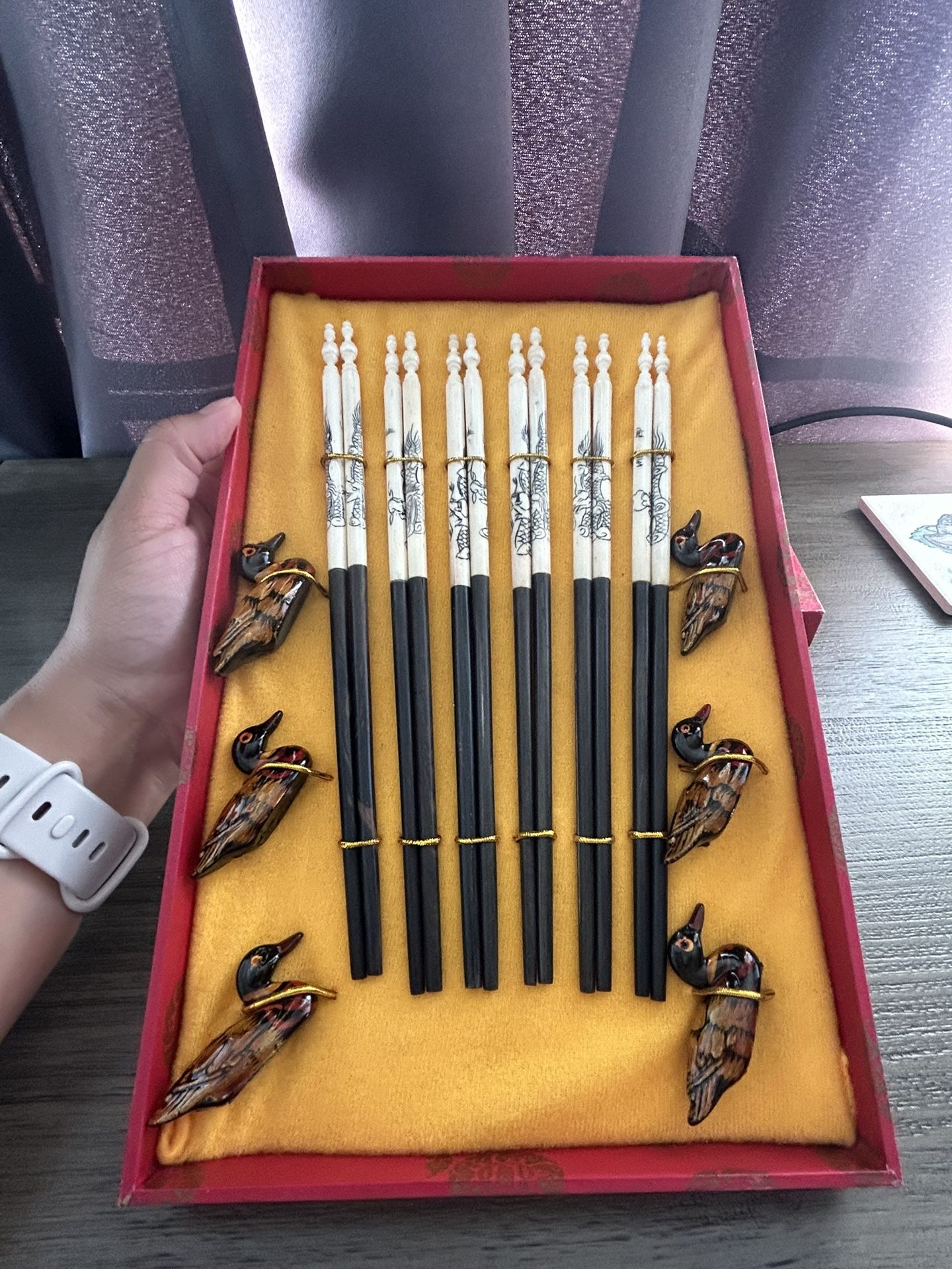 Vintage Wooden Chopstick Set W/ Duck Rests (6 Sets)