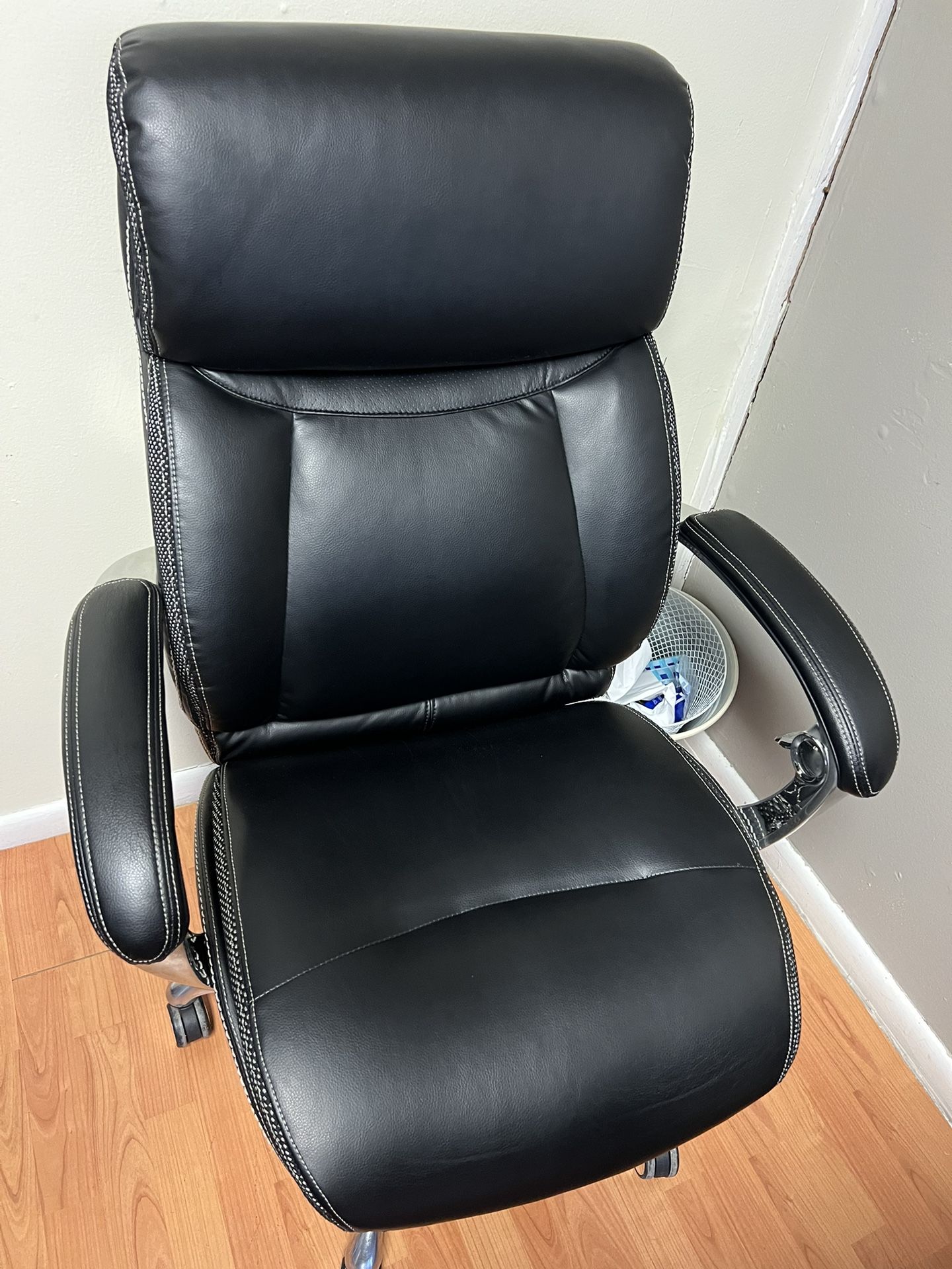 Serta Desk Chair
