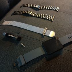 LG smartwatch , Apple watch bands band adjusting tool