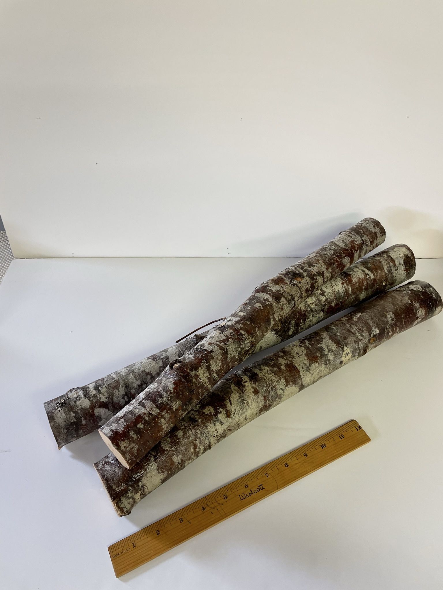 Birchwood log Farmhouse Decor