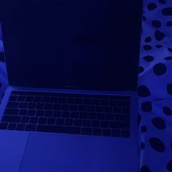 MacBook M1 Pro (Read Description)