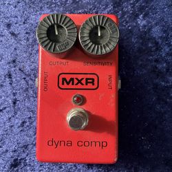 MXR Dyna Comp guitar compressor pedal