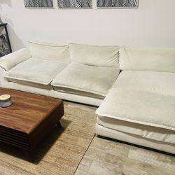 3 Seats Couch 