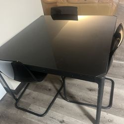 Cute dining room table 