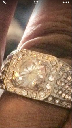 Mens Silver and cubic Zirconia ring sizes 9,11 and 12