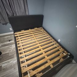 Queen Bedframe