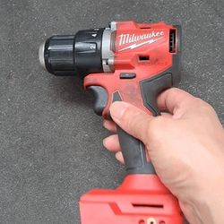 Milwaukee M18 Compact Brushless Drill 