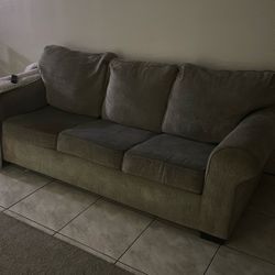 Sofa Bed Free AVAILABLE FOR PICK UP 