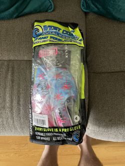 West coast Goalkeeping Kids Gloves
