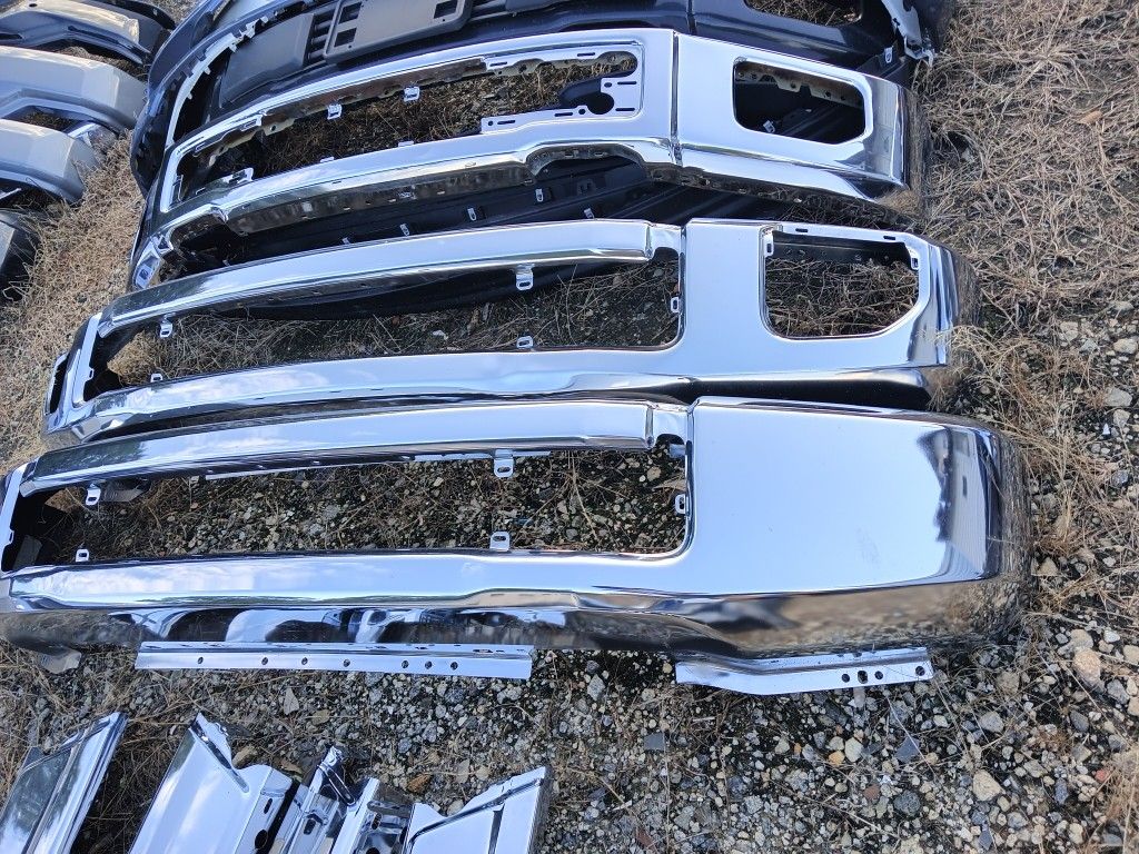 2017 - 2022 Ford Super Duty Front Chrome Bumper
