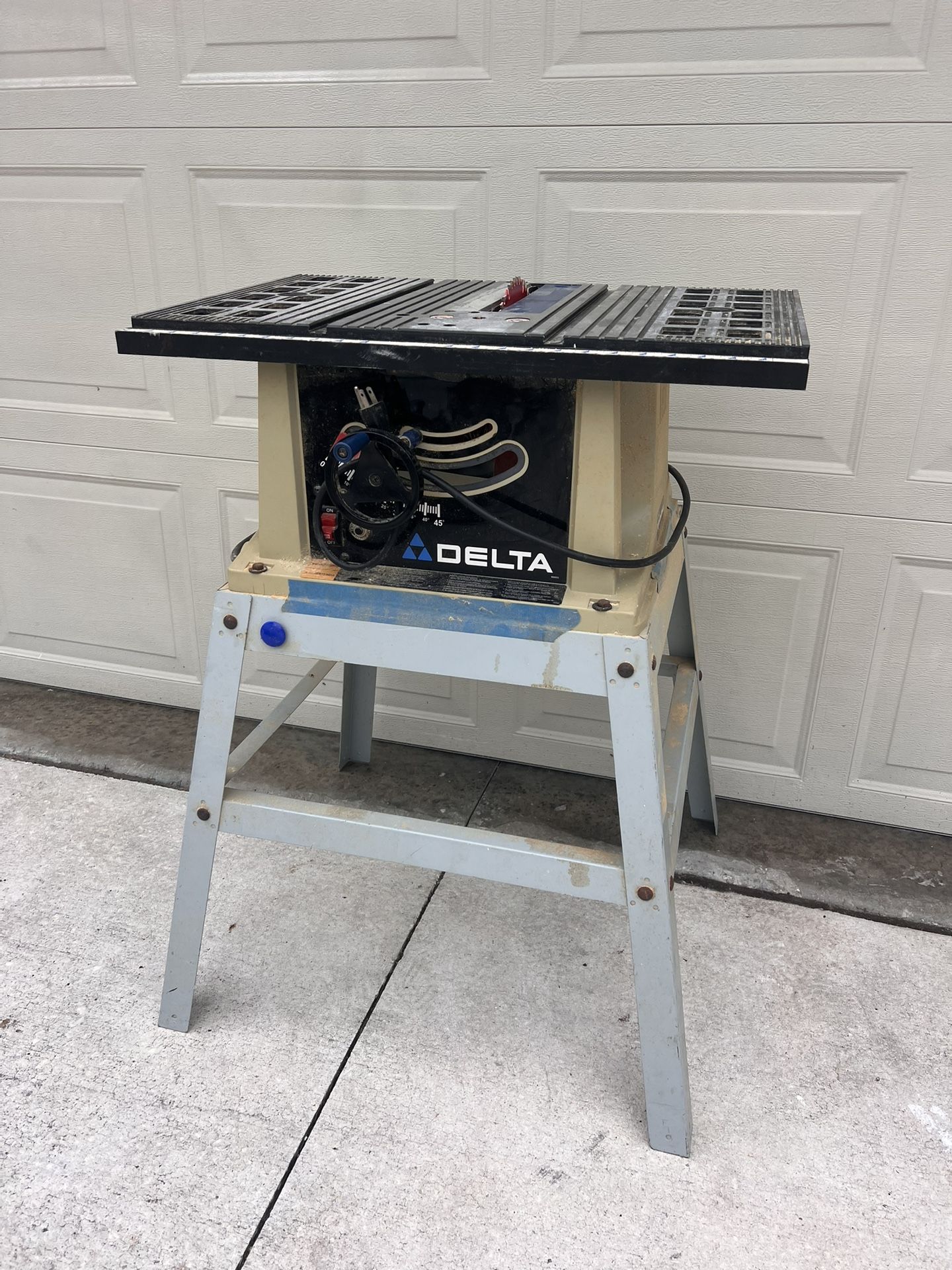 Delta Table Saw