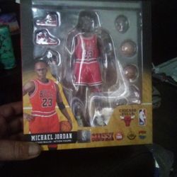 U Opened Michael Jordan ( Chicago Bulls Action Figure)