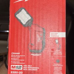 Milwaukee M12 Multi Directional Flood Light 1200 Lumens