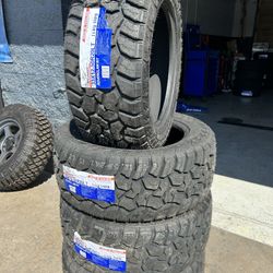 BRAND NEW SET RT TIRES 33x12.50r20