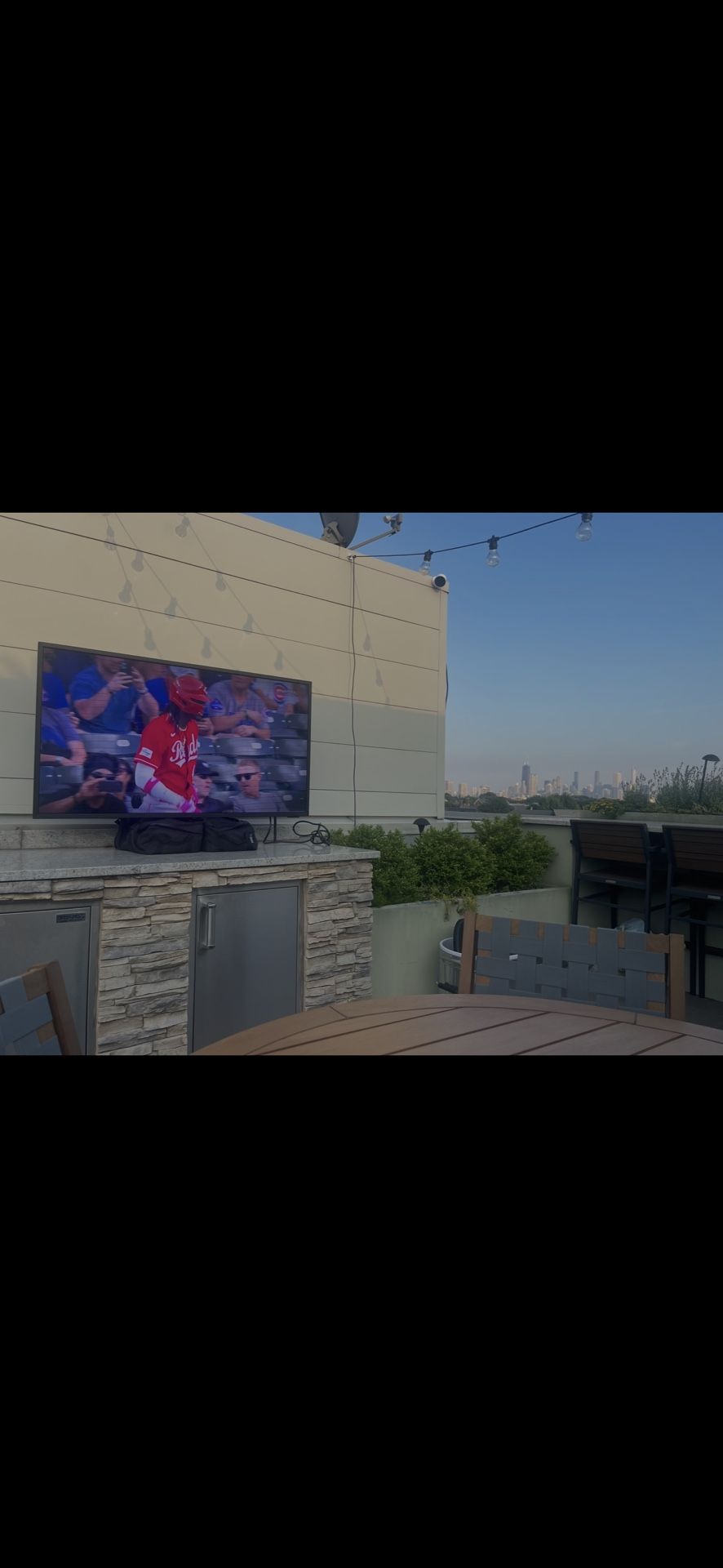 Samsung The Terrace 55in Partial Sun Outdoor TV