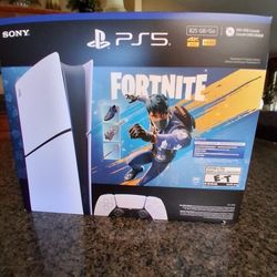 Brand New Ps5 Fortnite 825 gb disc free