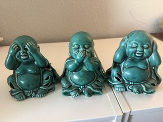 Green Mini Statues