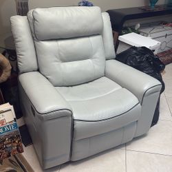 Recliner