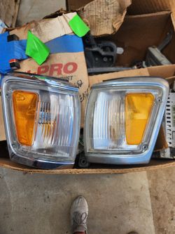 4 runner lights