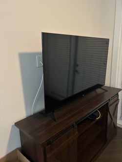 55in Roku Tv