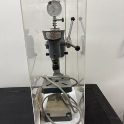 MINT CONDITION Vintage Cameron Micro Drill Press MODEL 164 D-7