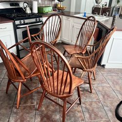 Dining Room Table N Chairs 