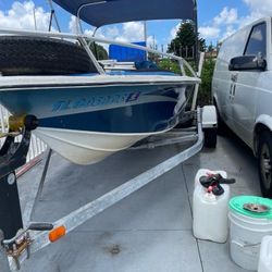 14 Center Console  Boat  Hull