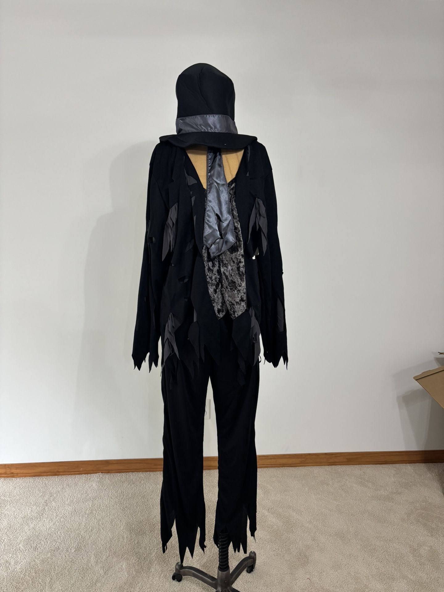 ZOMBIE GROOM COSTUME