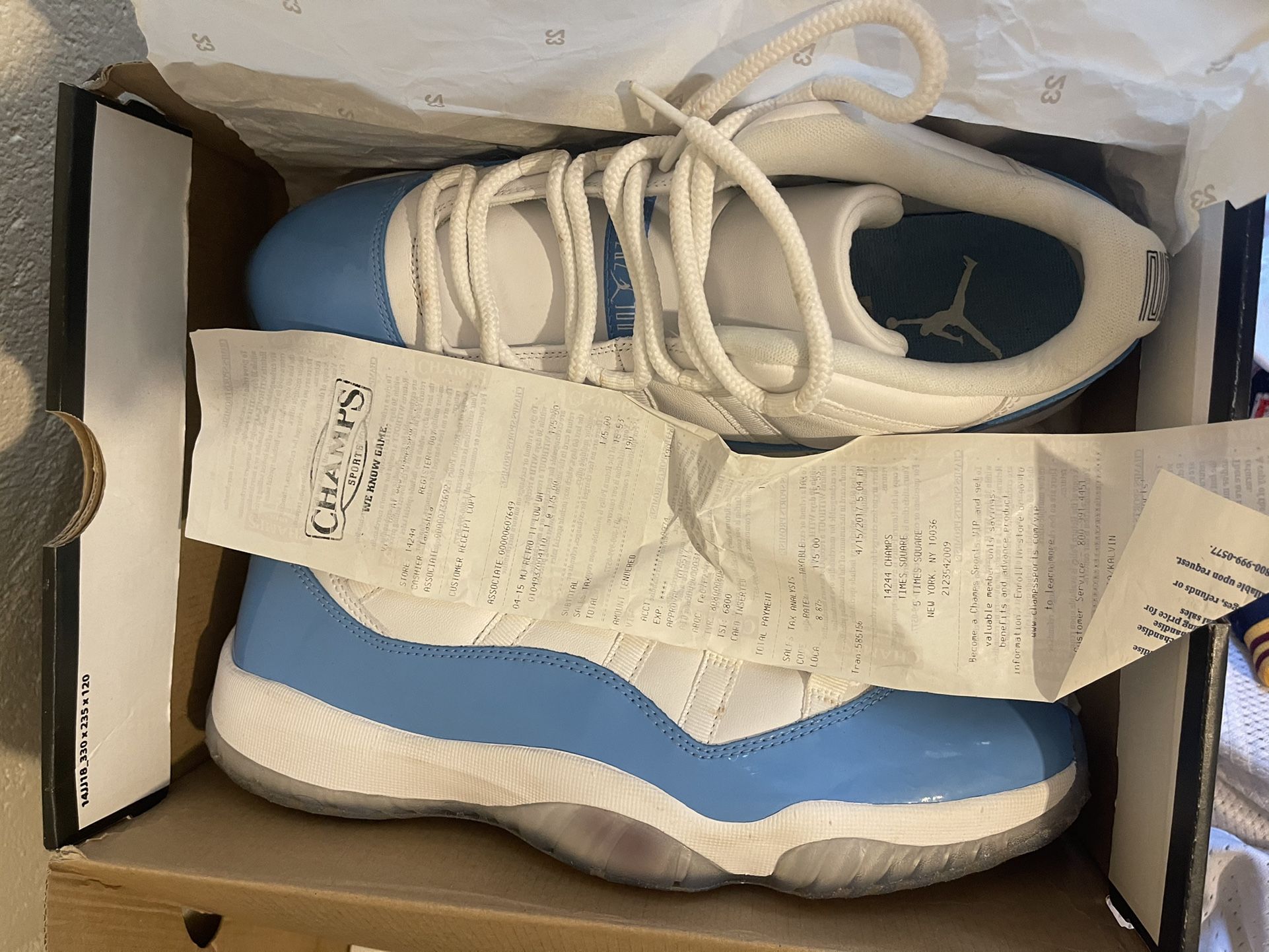 Jordan 11 Unc