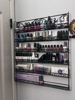 Nails polish shelf