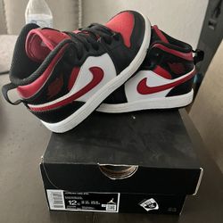 Jordan 1’s Red Black & White Size 12C