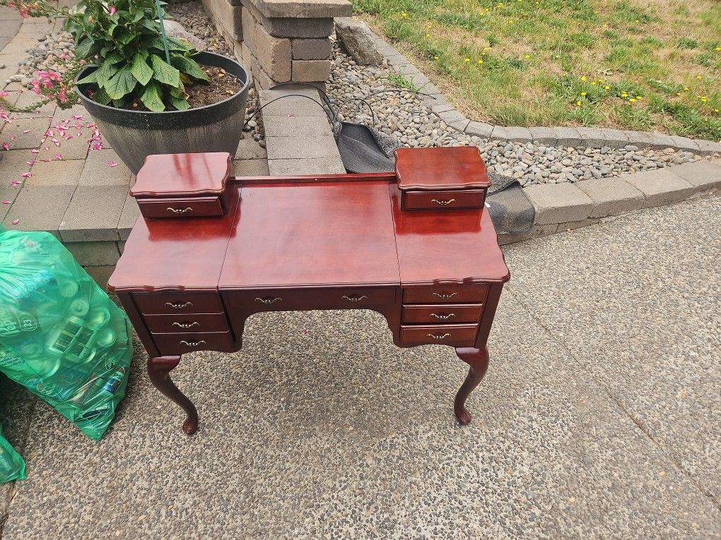 Antique Style Vanity