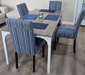 Dining table with 4 chairs