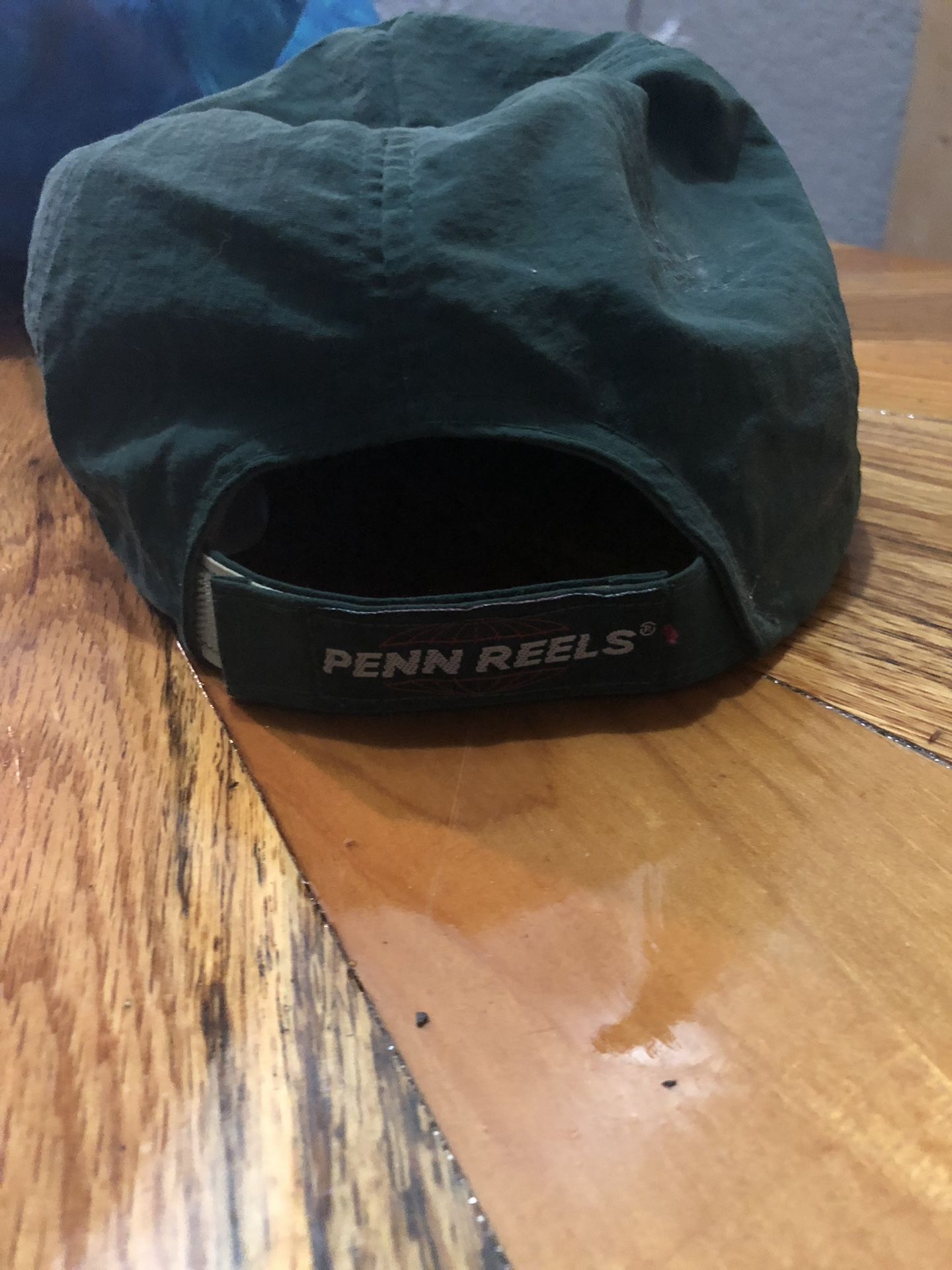 Vintage penn reels fishing hat for Sale in Tampa, FL - OfferUp