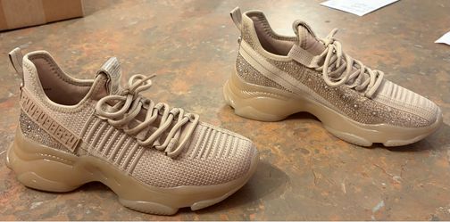 Like new Madden women’s size 8 sneakers