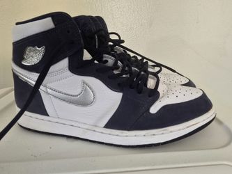 AIR JORDAN 1 RETRO SIZE 11.5