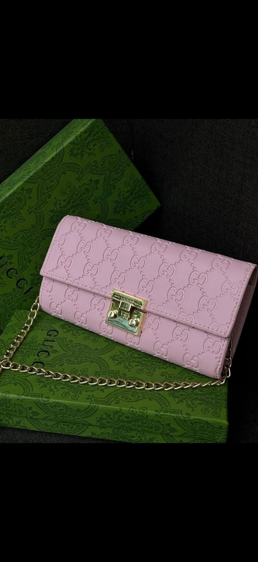 GU€€! Padlock Continental Chain Wallet