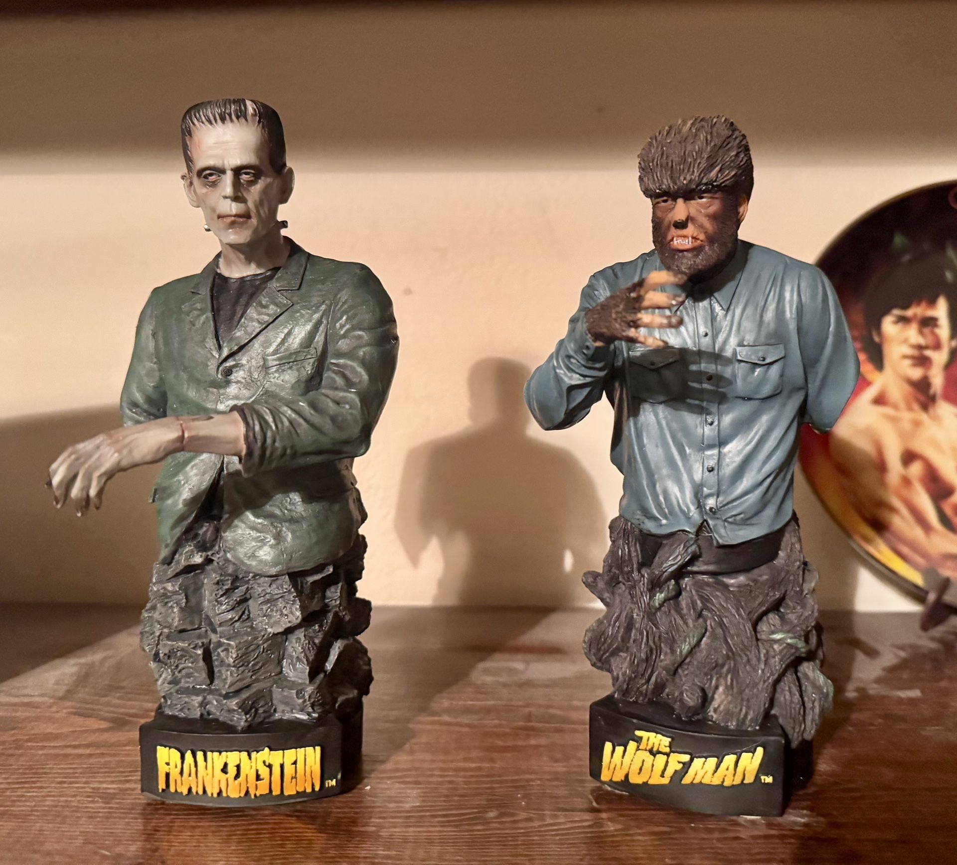 Karloff Frankenstein/ Lon Chaney Jr. Wolfman
