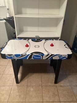 Air Hockey