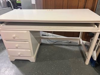 Smartstuff Classic Student Desk