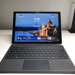**Microsoft Surface Pro 4 w/Microsoft Office Suite* *Windows 11 Pro. Full Activate. * Price $220 *