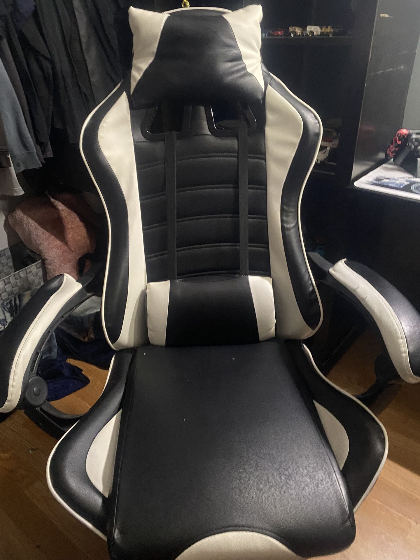 Gaming Chair With Leg Rest Adjustable Height And Back Chair