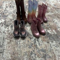 5 Girls boots for sale