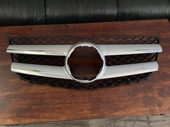 MERCEDES GLK (contact info removed) OEM FRONT GRILLE