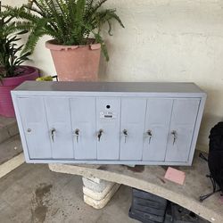 7 compartment Mail box with keys