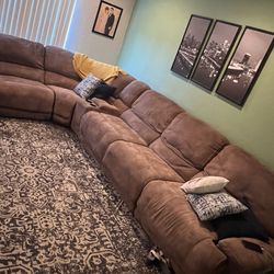Couch For Free will be gone by Friday