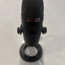 Blue Yeti Multi-Pattern Condensor Microphone - Blackout